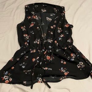 Women’s top large